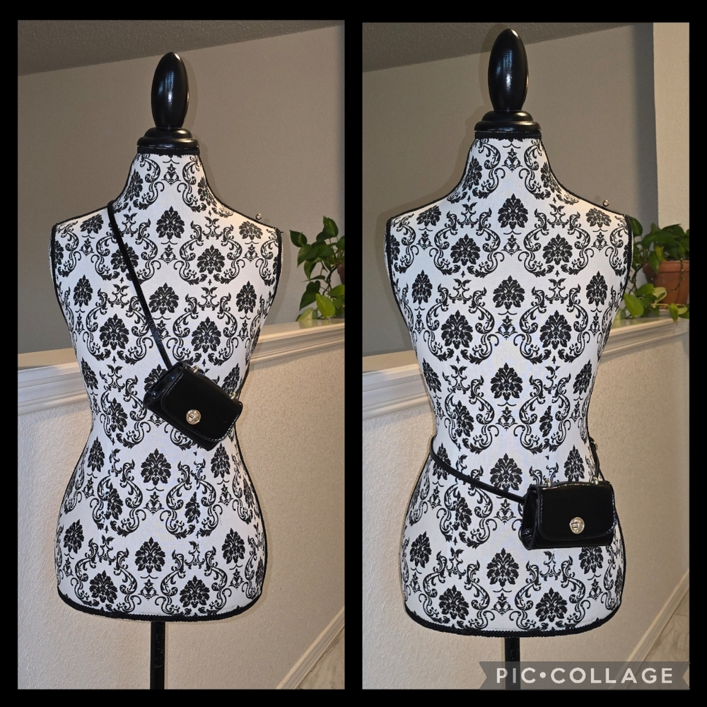 Zara Basic Collection Elegant Black Mini Bumbag - image 1